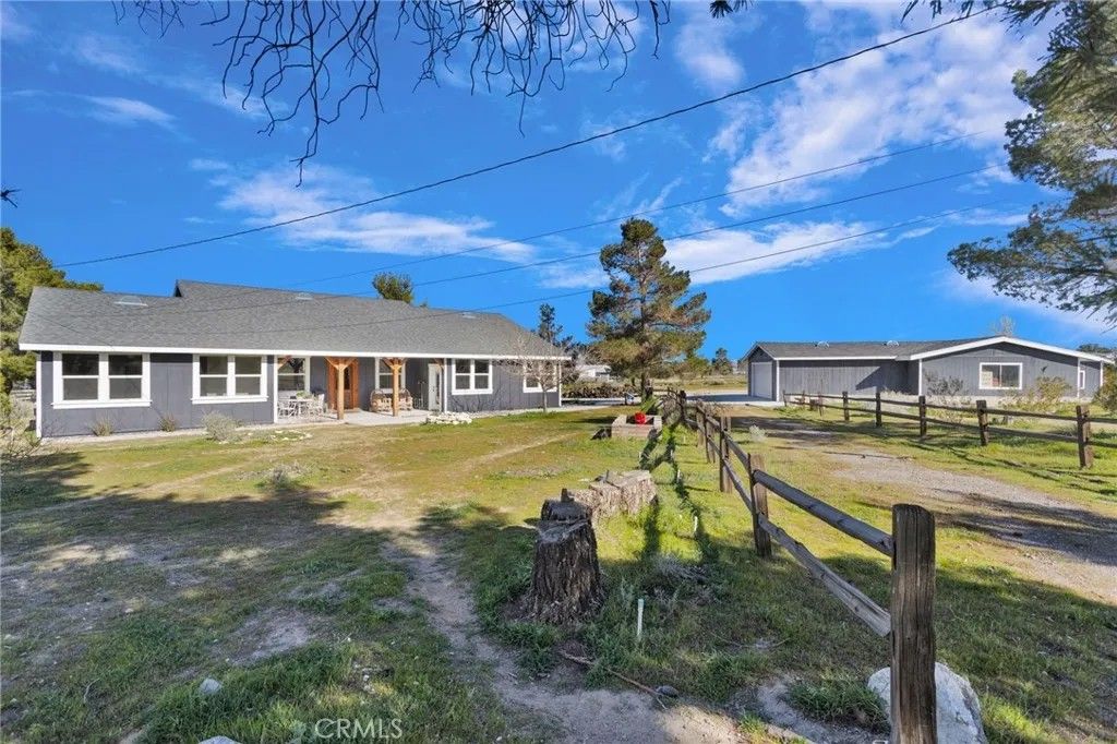 Photo of 4329 Amador Rd, Phelan, CA 92371 (MLS # CV26033090)