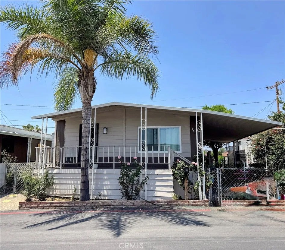 Photo of 160 S Eucalyptus AVE #111, Rialto, CA 92376 (MLS # IV26103394)