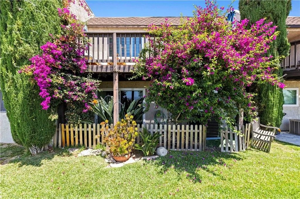 Photo of 15614 Crestview Lane #63, Granada Hills, CA 91344 (MLS # SR26046428)