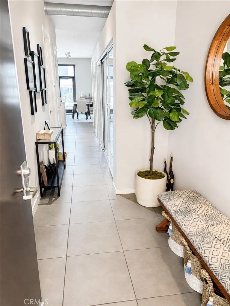 133 The Promenade North 334