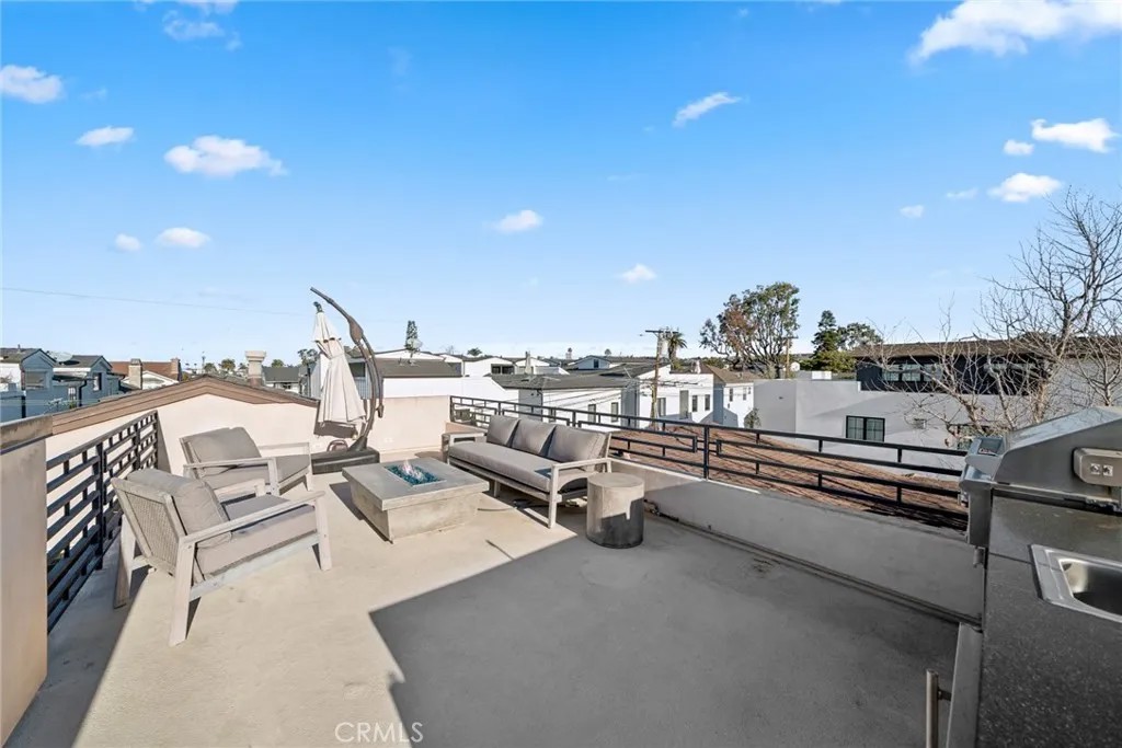417 Poinsettia Avenue