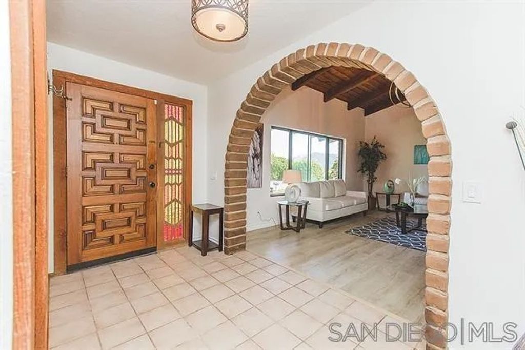 Photo of 3211 Via De Todos Santos, Fallbrook, CA 92028 (MLS # 260007097)