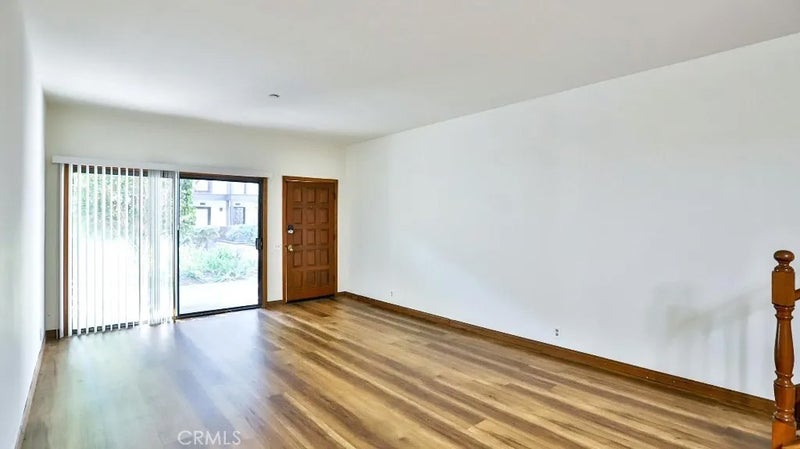 17200 Newhope