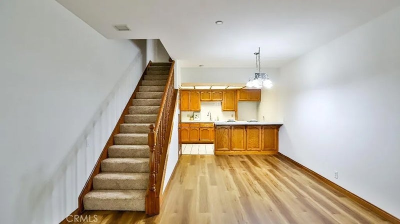 17200 Newhope