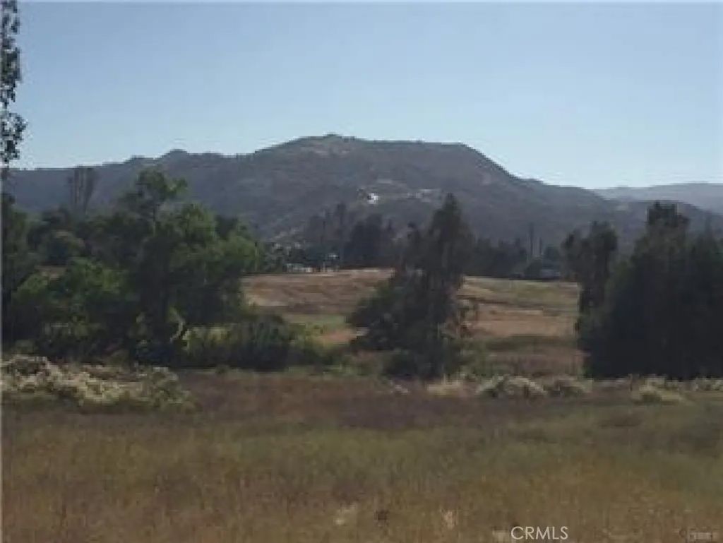Photo of 0 Robin Scott Parcel B, Murrieta, CA 92562 (MLS # SW26062890)