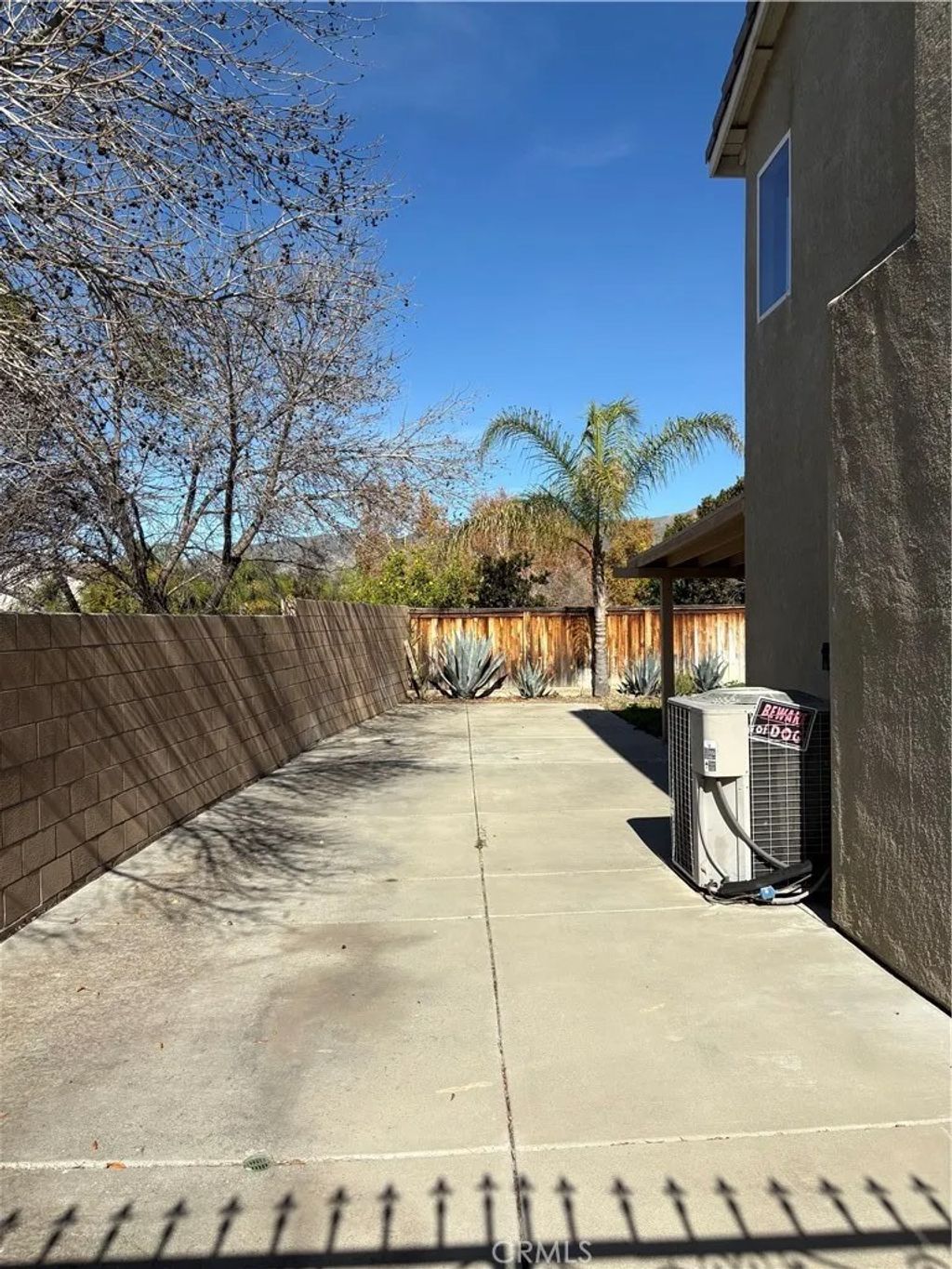 Photo of 941 Garrett Way, San Jacinto, CA 92583 (MLS # WS26028718)