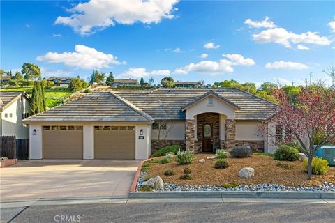 Photo of 2015 Kleck Road, Paso Robles, CA 93446 (MLS # NS26044190)