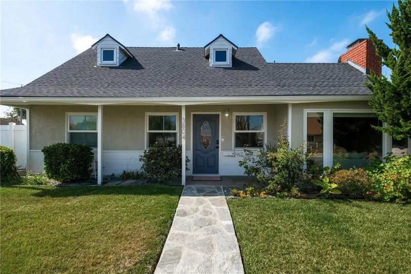 3804 W 180th Place