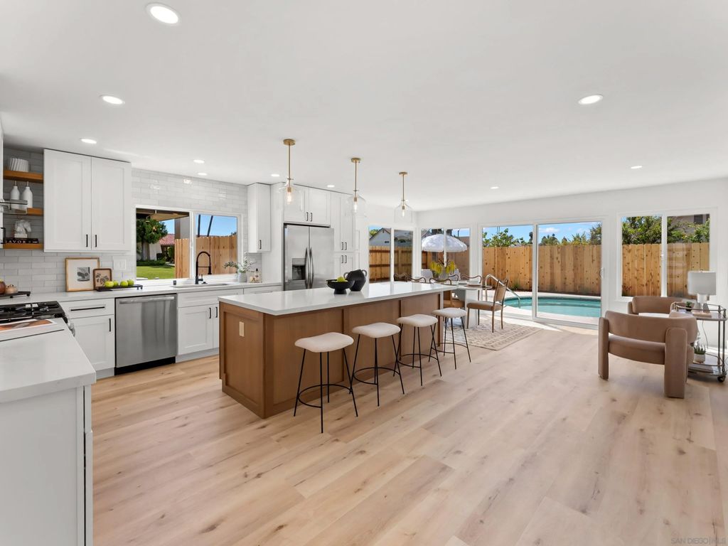 Photo of 11095 Delphinus Way, San Diego, CA 92126 (MLS # 260009618)