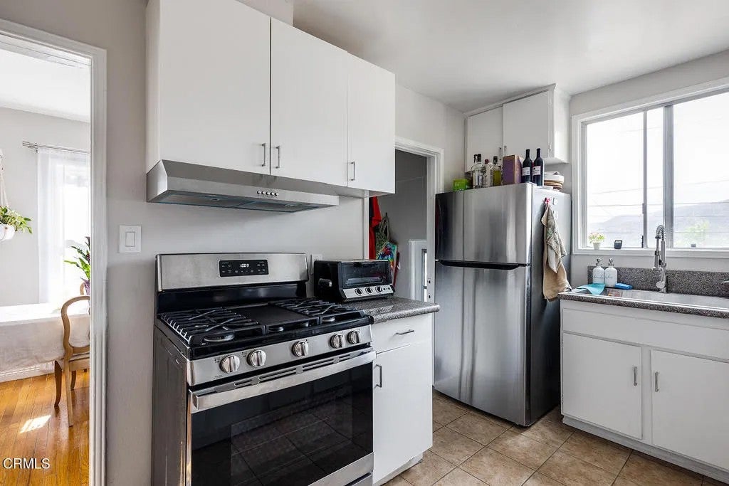 2500 Fairway Avenue