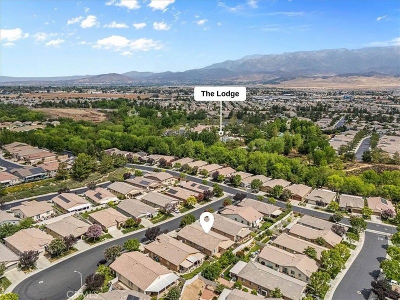 266 Bridle Trail