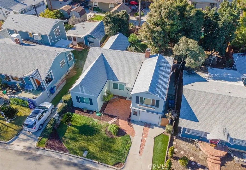 Photo of 643 Cypress Circle, Redlands, CA 92373 (MLS # CV26003763)