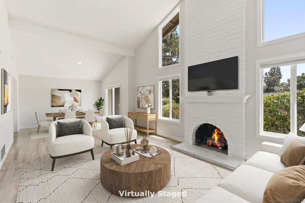Photo of 113 Salamanca Ct, Solana Beach, CA 92075 (MLS # 260010938)