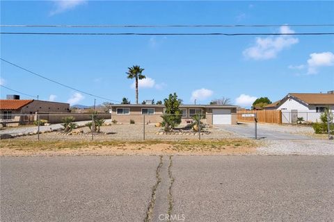 Photo of 8770 Glendale Ave, Hesperia, CA 92345 (MLS # HD26058934)