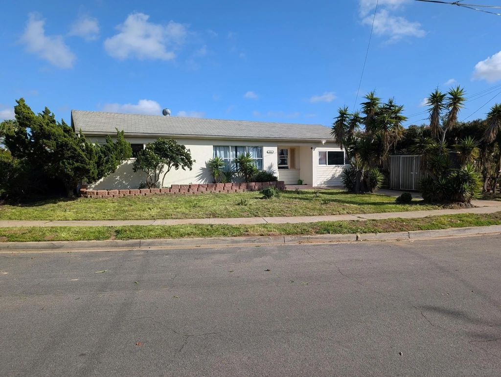 Photo of 3861 Hiawatha Way, San Diego, CA 92117 (MLS # 260003685)