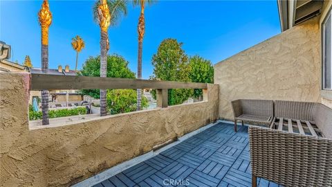 Tiny photo for 181 W La Verne #5, Pomona, CA 91767 (MLS # DW25273935)