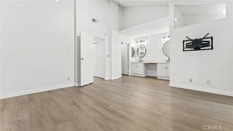 Tiny photo for 181 W La Verne #5, Pomona, CA 91767 (MLS # DW25273935)