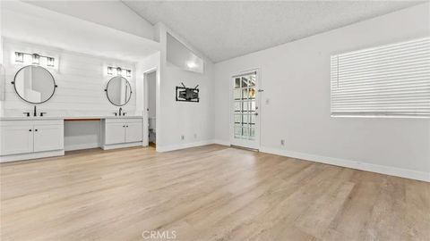 Tiny photo for 181 W La Verne #5, Pomona, CA 91767 (MLS # DW25273935)