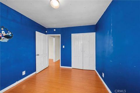 Tiny photo for 6556 Satsuma, North Hollywood, CA 91606 (MLS # SR25272561)