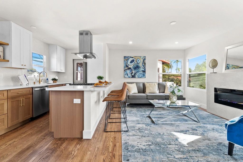 Photo of 430 G Avenue, Coronado, CA 92118 (MLS # 260004950)