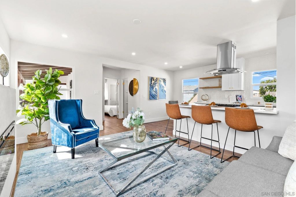 Photo of 430 G Avenue, Coronado, CA 92118 (MLS # 260004950)