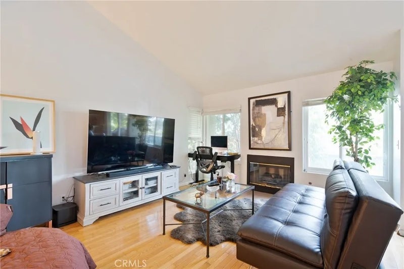 15792 Midwood 1