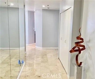 1310 E Ocean Boulevard 906