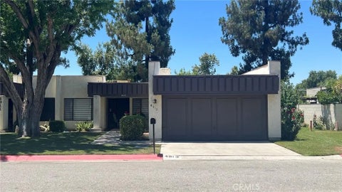 Photo of 4913 Scorpio Court, Bakersfield, CA 93309 (MLS # SR26141544)