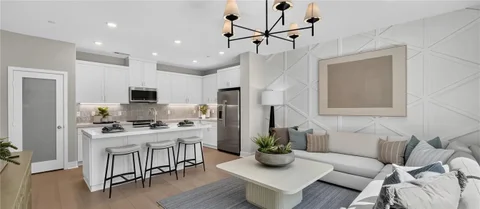 MLS: OC26220374