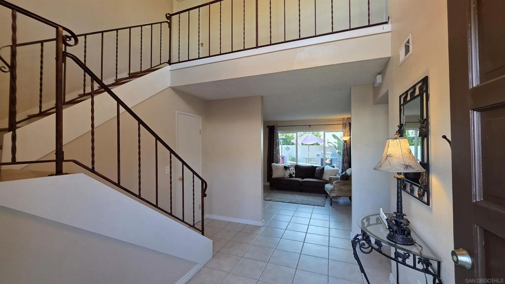 Photo of 1619 Curry Comb Dr, San Marcos, CA 92069 (MLS # 260008963)