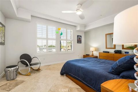 Tiny photo for 1000 E Ocean Blvd #613, Long Beach, CA 90802 (MLS # PW25251894)