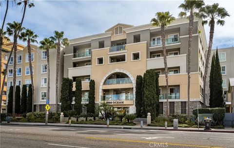 Tiny photo for 1000 E Ocean Blvd #613, Long Beach, CA 90802 (MLS # PW25251894)