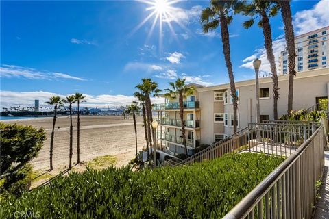 Tiny photo for 1000 E Ocean Blvd #613, Long Beach, CA 90802 (MLS # PW25251894)