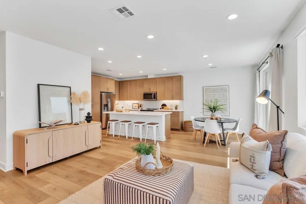 Photo of 7701 Jasmine Ct, Santee, CA 92071 (MLS # 260007148)