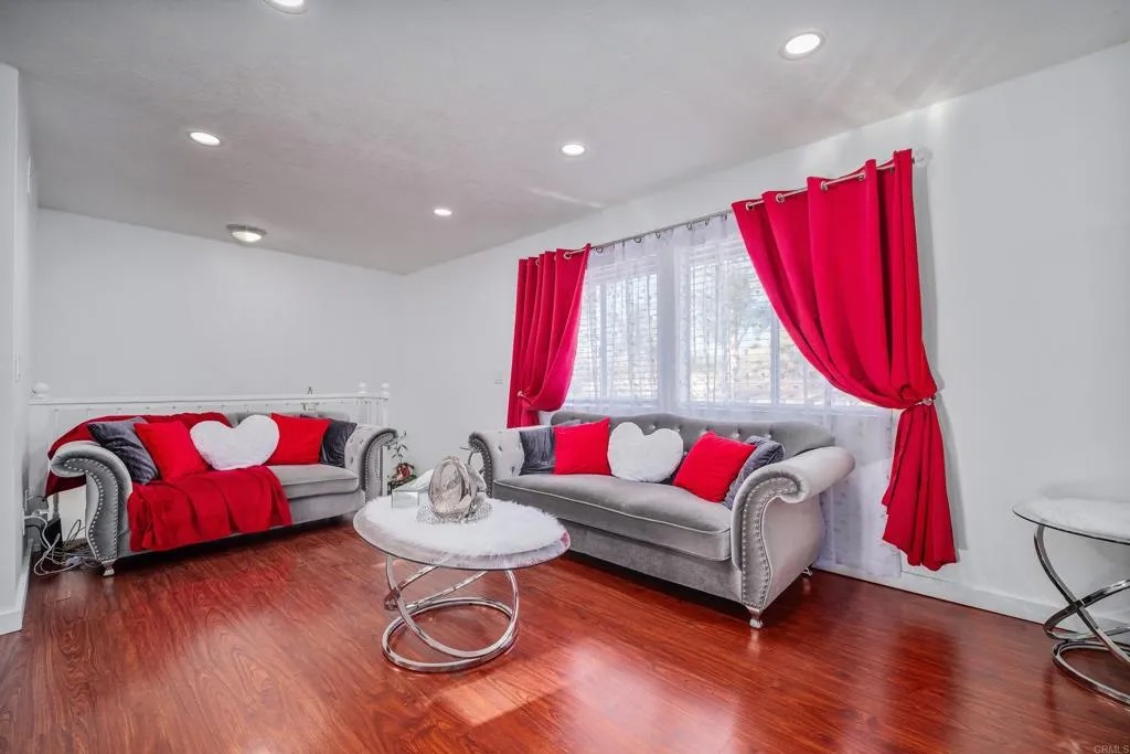 963 Amistad Place D