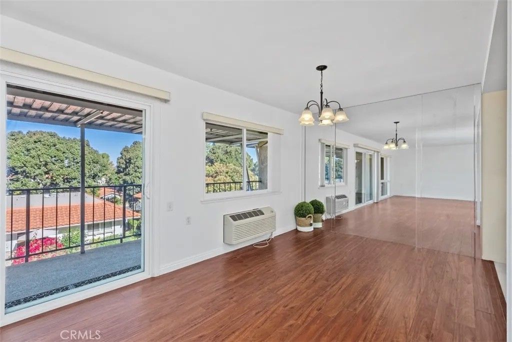 Photo of 2117 Via Puerta #P, Laguna Woods, CA 92637 (MLS # OC25246896)