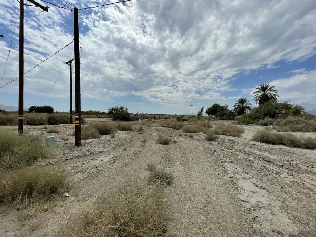 Photo of 86741 Wallace Rd, Thermal, CA 92274 (MLS # 219151813DA)