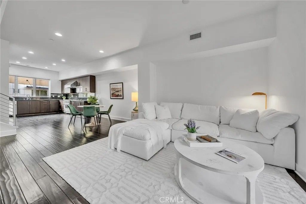 Photo of 726 Rockefeller, Irvine, CA 92612 (MLS # OC26017578)