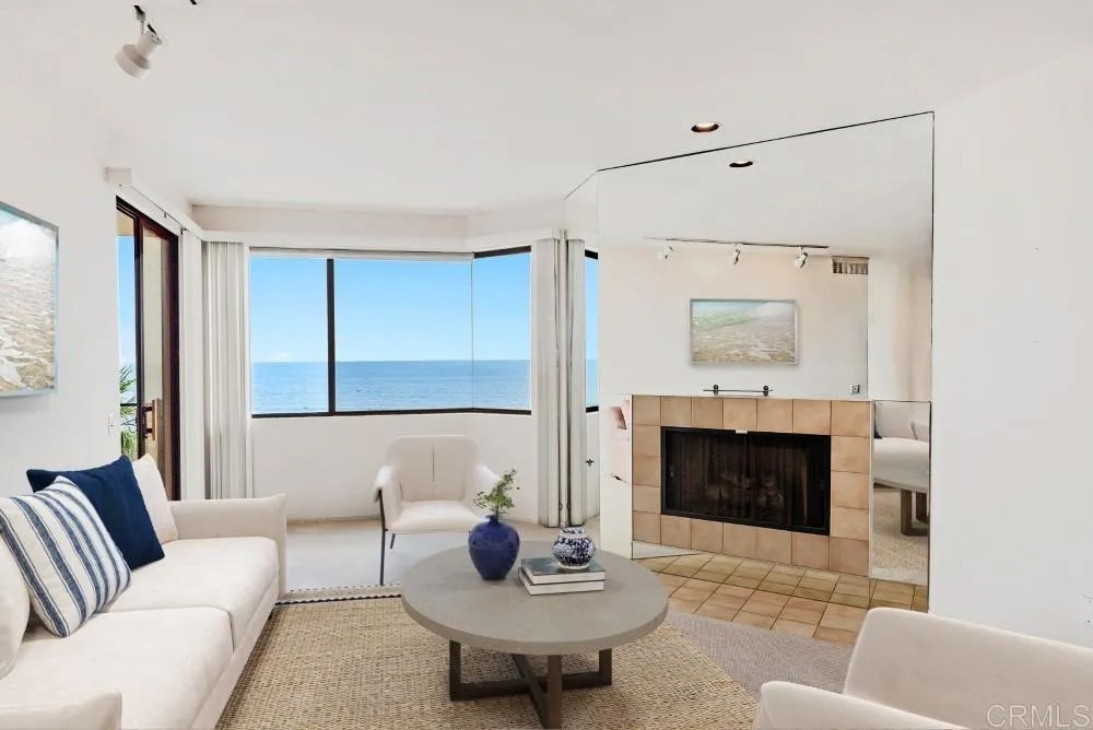 111 Tamarack 305