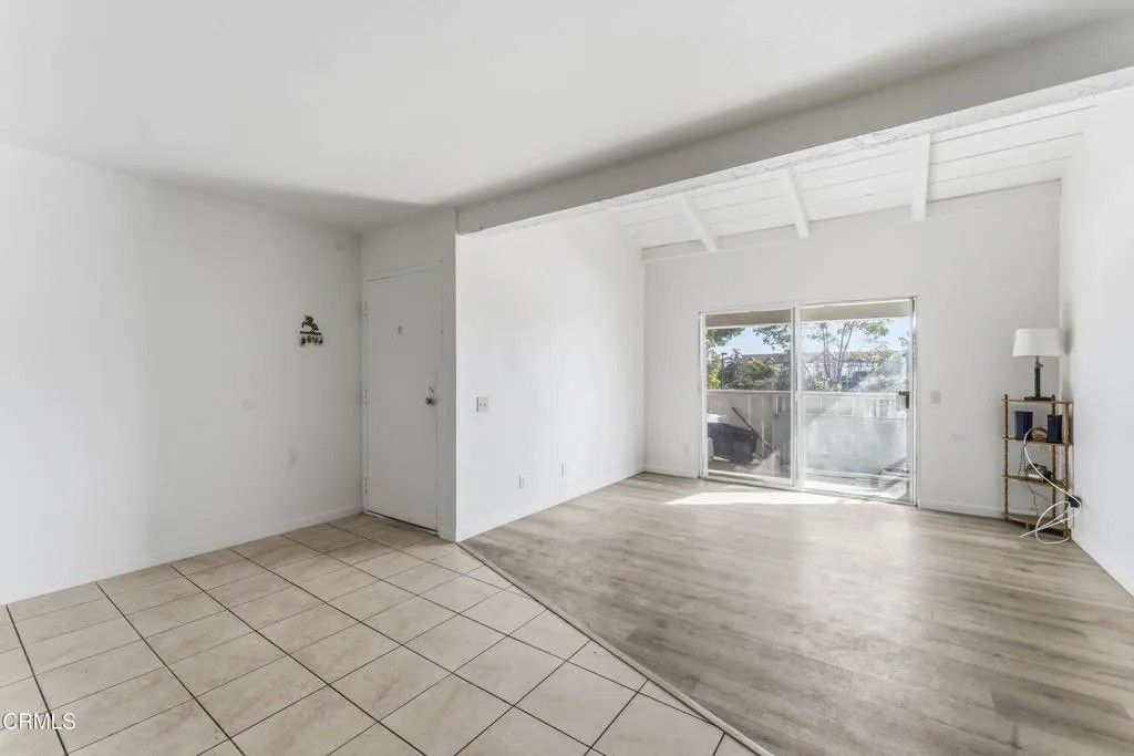 Photo of 1300 Saratoga Avenue #1915, Ventura, CA 93003 (MLS # V1-34513)