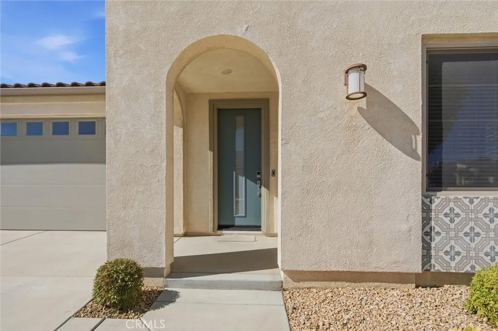 1509 Village Green Way
