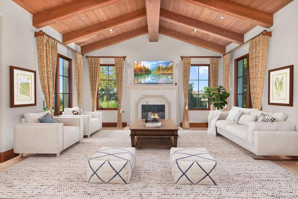 Photo of 14926 Encendido, San Diego, CA 92127 (MLS # 2601233)