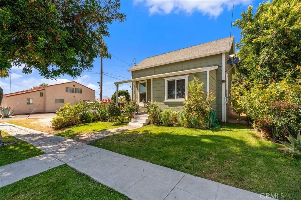 27344 Main Street