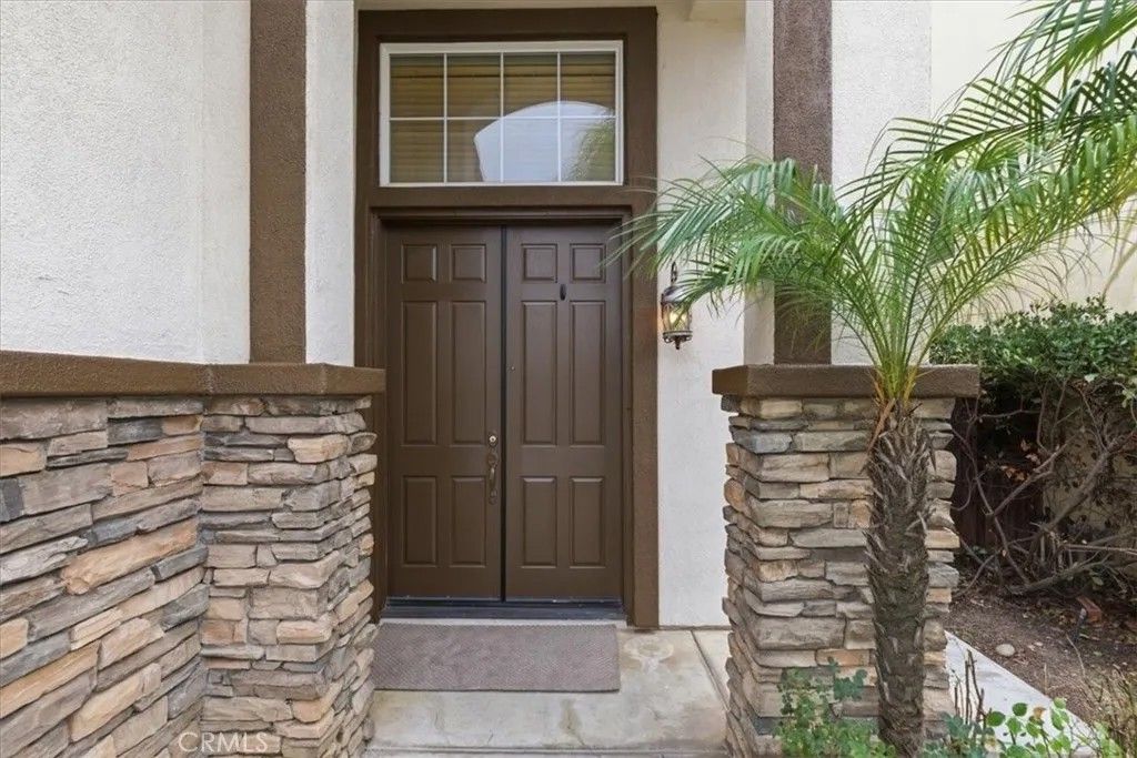 Photo of 39264 Memory Dr, Murrieta, CA 92563 (MLS # SW26032005)