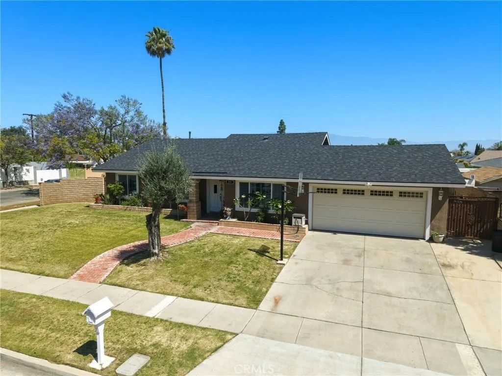 Photo of 291 Pueblo Rd, Corona, CA 92882 (MLS # CV26093265)