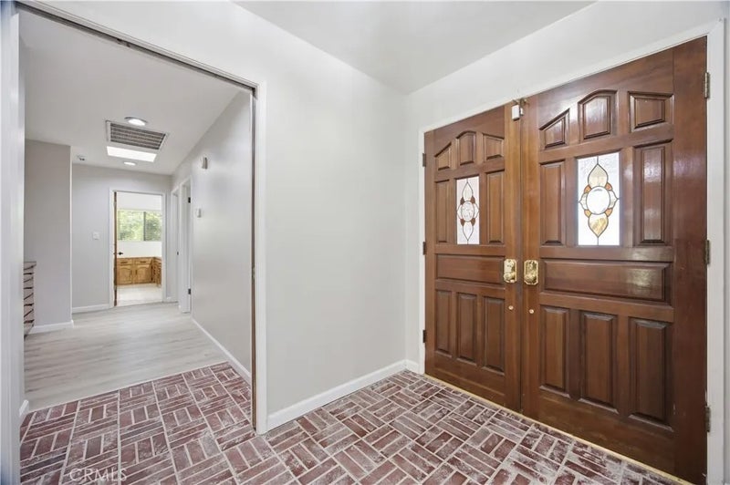 11701 Palm