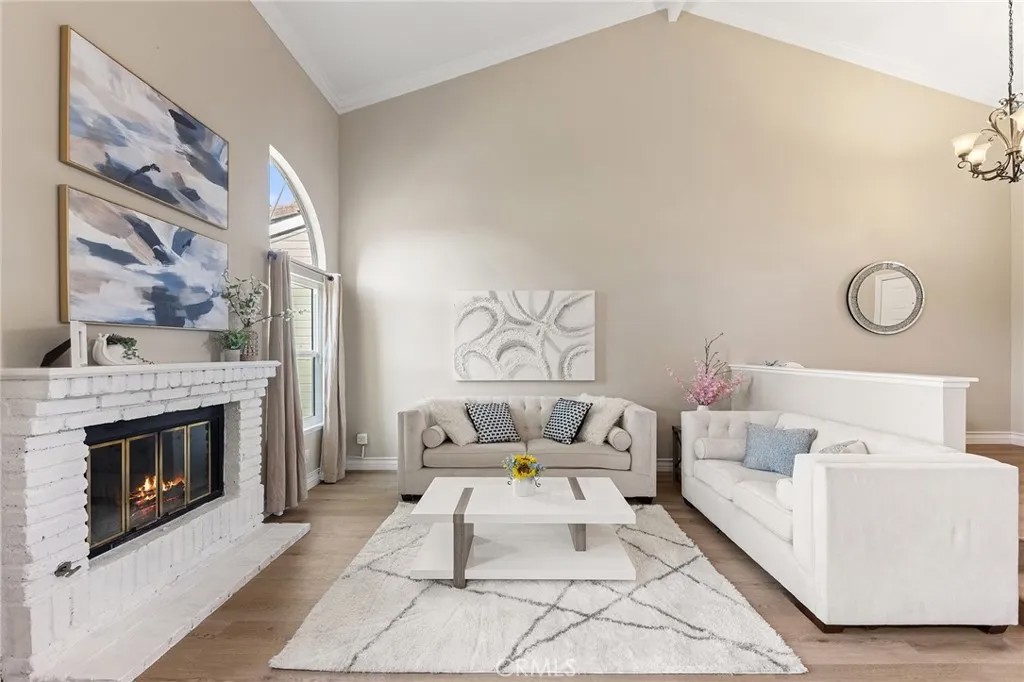 555 Canyon Hill Road