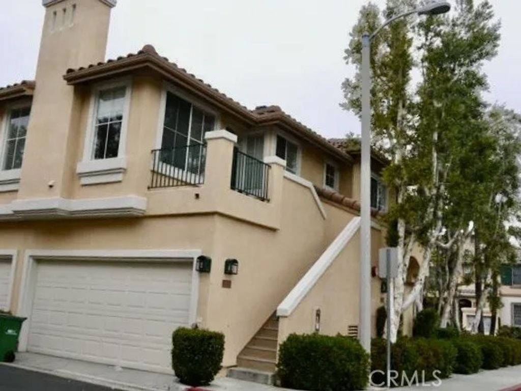 Photo of 3300 Ladrillo Aisle, Irvine, CA 92606 (MLS # OC26081150)