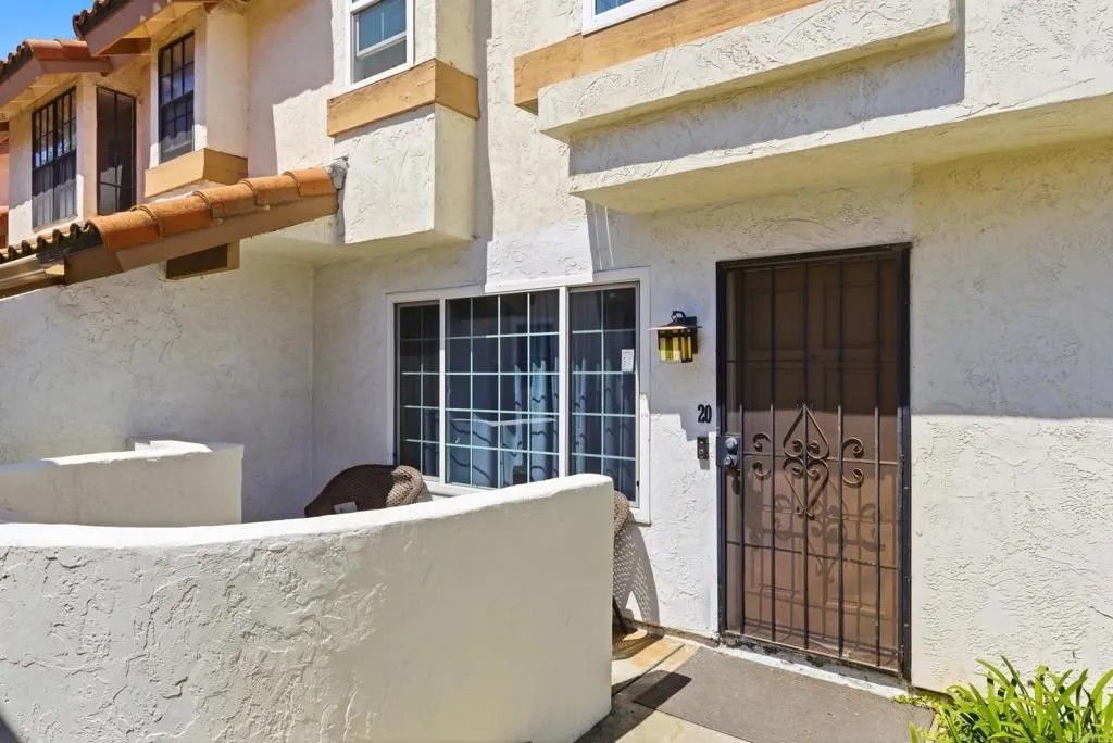 Photo of 1651 S Juniper Street #20, Escondido, CA 92025 (MLS # NDP2604639)