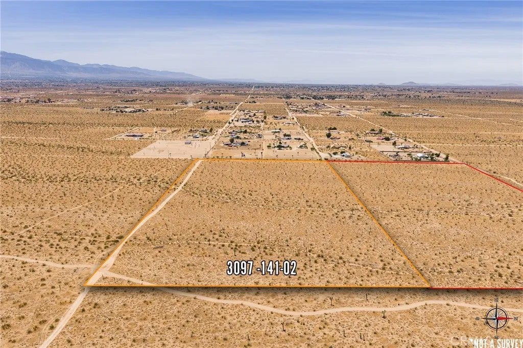 Photo of 0 Middleton (3097-141-02-0000), Phelan, CA 92371 (MLS # HD26180587)